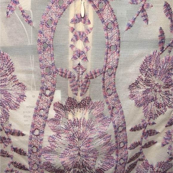 Honey Punch Beige Purple Floral Embroidered Long Sleeve V Neck Bodysuit - Picture 5 of 12
